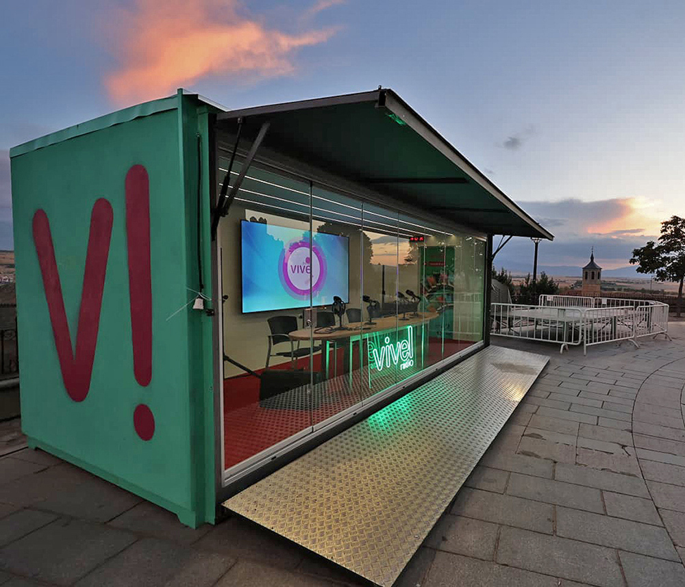 Vive Radio! desembarca en el paseo del Rastro, en Ávila