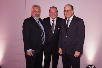 Mario Montoto y el embajador