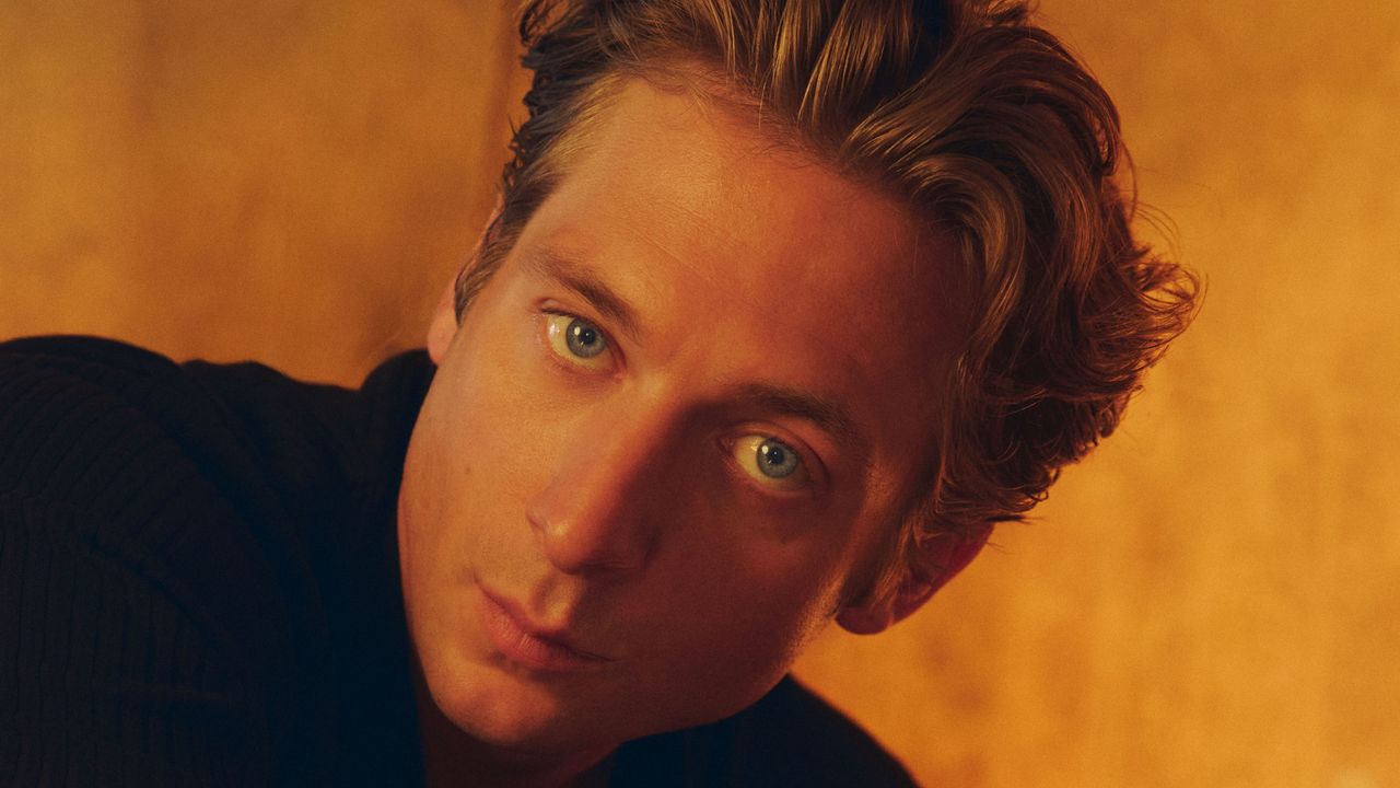Jeremy Allen White: “La música de Bruce Springsteen conecta con nosotros porque nos invita a vivir nuestra vida con una mayor comprensión y esperanza"