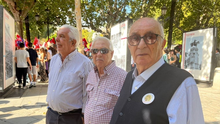 El abuelo de Marta del Castillo en la manifestación
