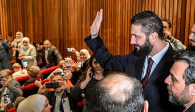 Siria vota en sus primeras, y cuestionadas, elecciones legislativas tras la caída de la dictadura de Bashar al Assad