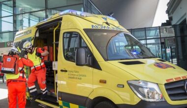 Investigan la muerte de una menor de 14 años precipitada desde un balcón en la calle Rafael Laffón de Sevilla capital