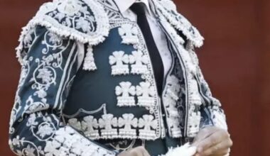 Antonio Chacón sale de la cuadrilla de Roca