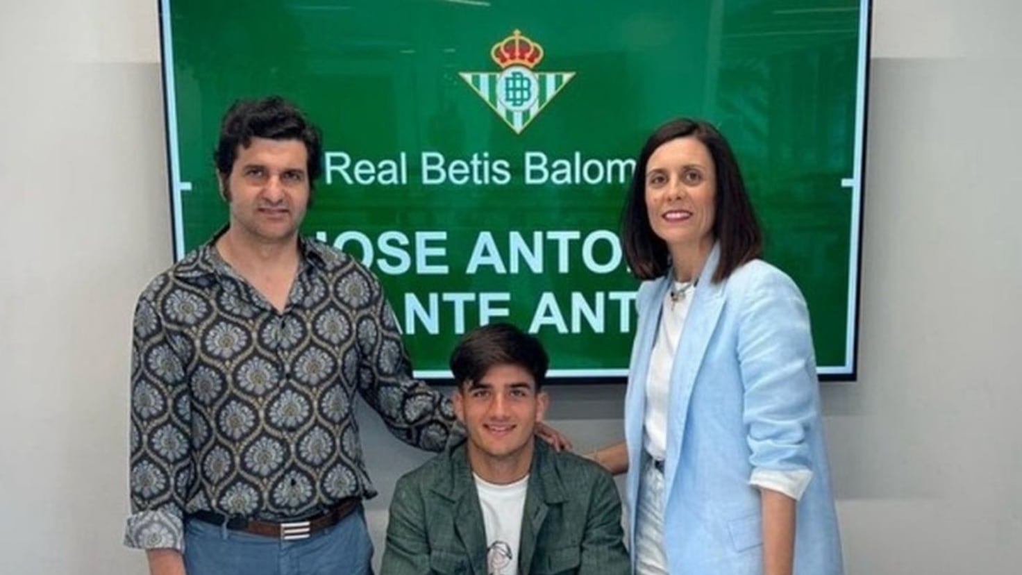 Morante: de los toros, al fútbol