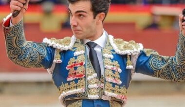 «Arenas de San Pedro ha convertido su corrida en un acontecimiento»