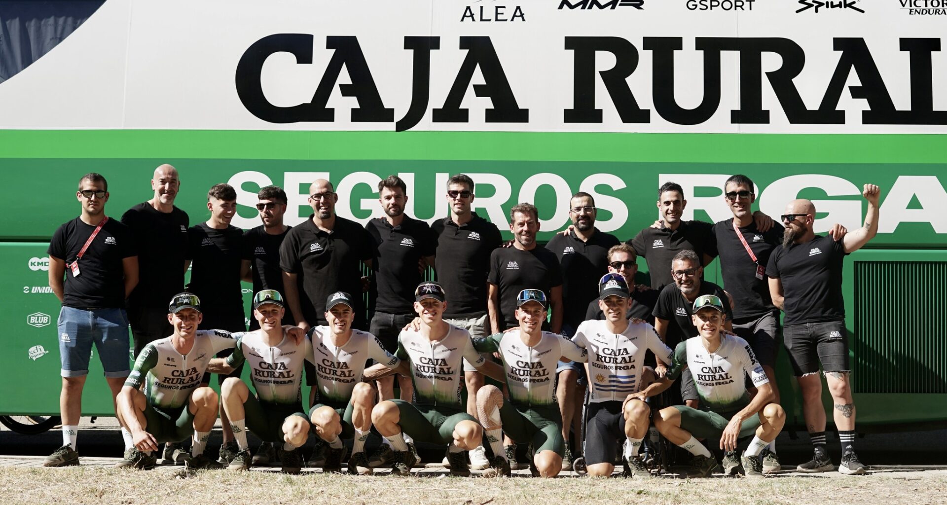 Caja Rural, Burgos y Kern Pharma optan a La Vuelta 2026