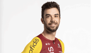 El pelotón español 25-30 y lista de parados