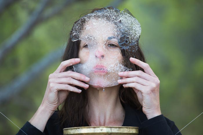 “Caminando Juntas”. Recorrido performativo con la artista multidisciplinar Ana Matey