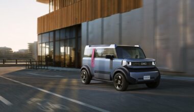 Dacia muestra su apuesta eléctrica urbana de bajo coste como alternativa a los 'low cost' chinos