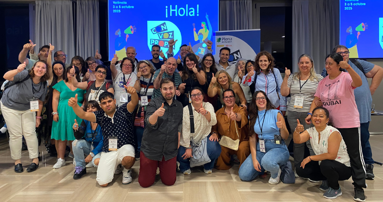 Viajamos a Valencia para fomentar "Con Voz Propia" la participación activa en las organizaciones