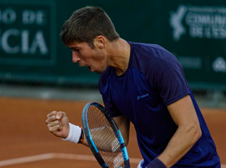 Carlos López Montagud logra en Valencia su mejor victoria.