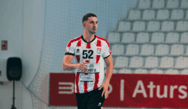 Al Fertiberia Balonmano Puerto Sagunto se le escapa el derbi contra Fundación Agustinos de Alicante