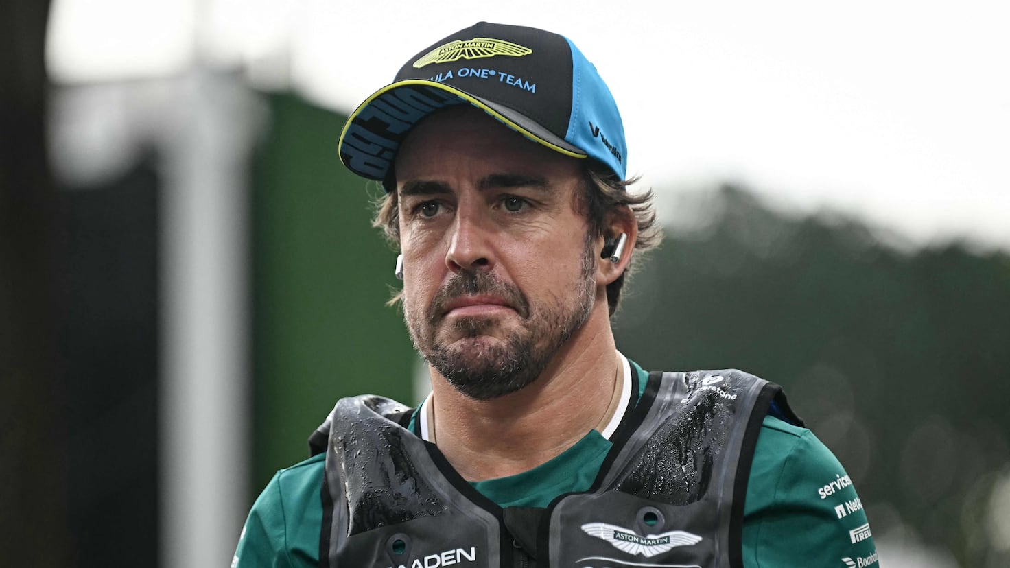Aston Martin no quiere hablar de la retirada de Alonso