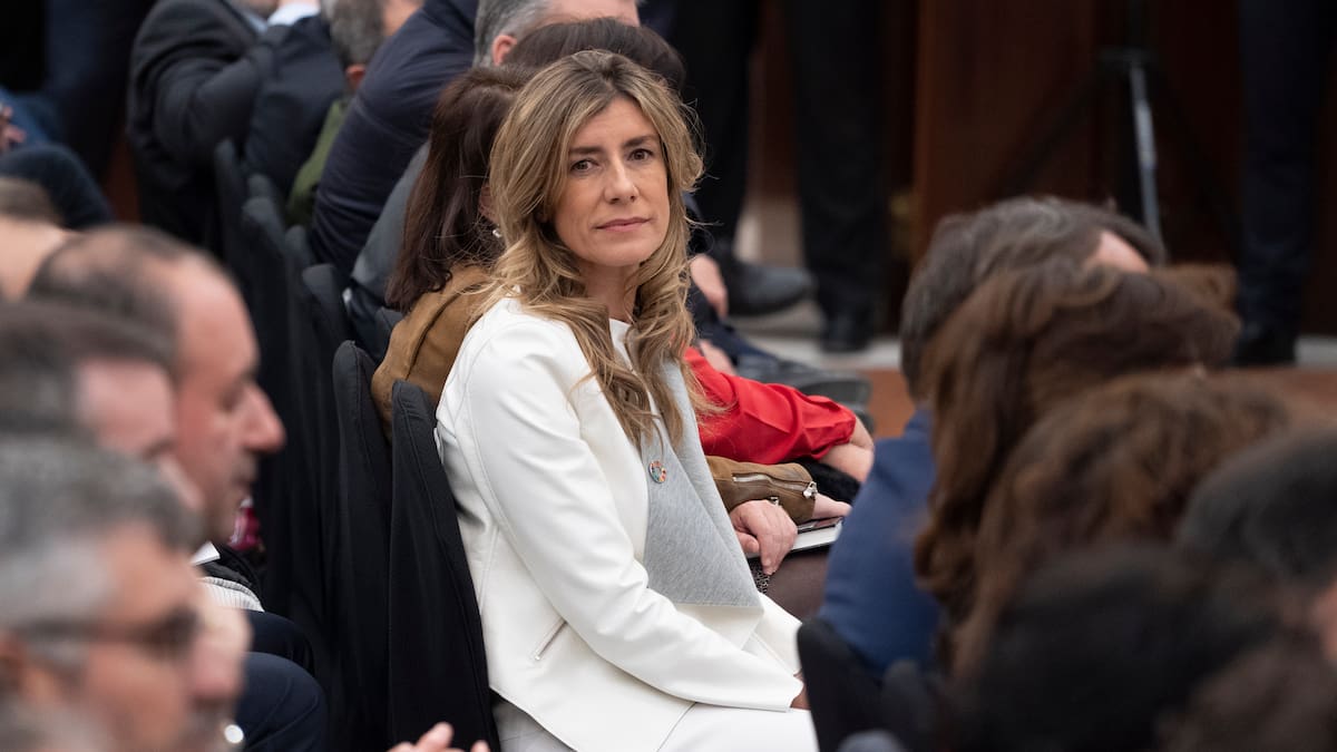 El juez Peinado propone juzgar con jurado a Begoña Gómez por los otros cuatro delitos que le atribuye en la pieza principal del caso | Tribunales