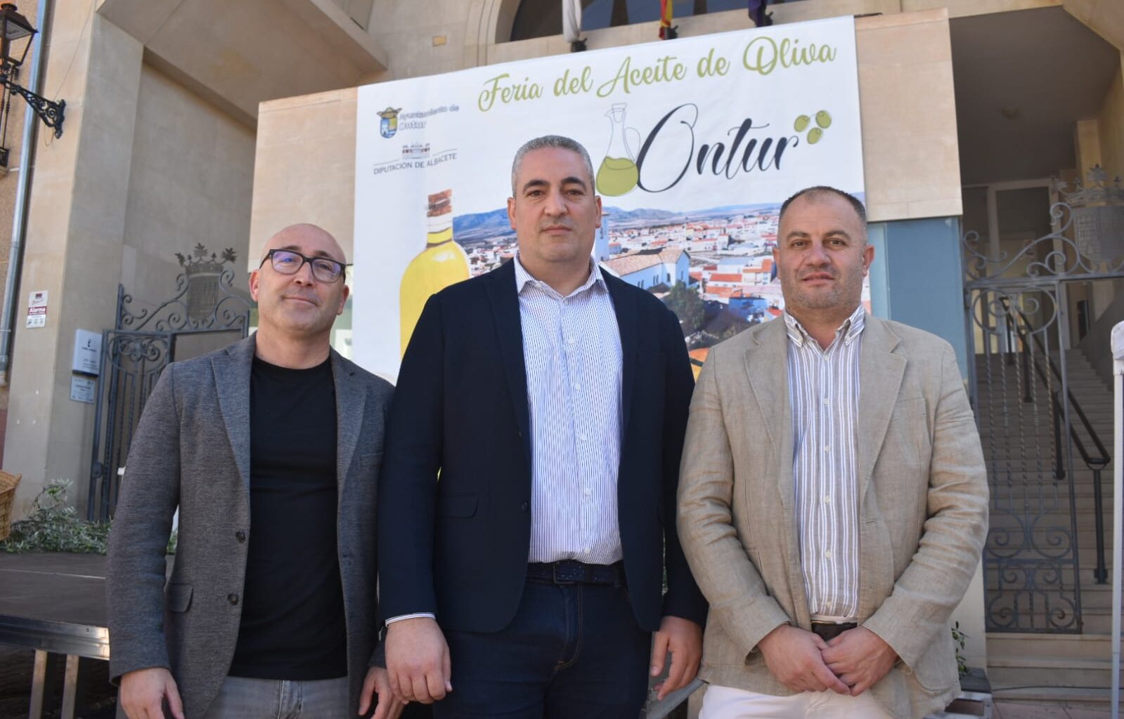 La Diputación de Albacete y la JCCM subrayan el crecimiento de la Feria del Aceite de Ontur, ensalzando la calidad “de un producto que es economía, identidad y cultura”
