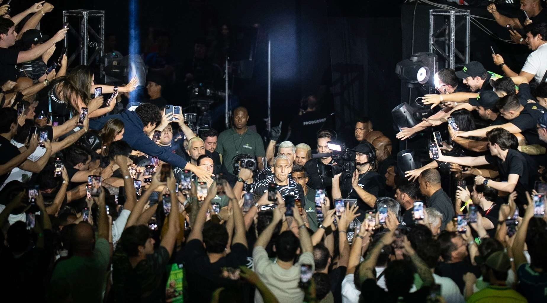 UFC Río de Janeiro celebra el regreso triunfal de Charles Oliveira — El Independiente