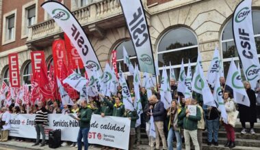 Los funcionarios salen a la calle en toda España por la subida salarial e inician la cuenta atrás para la huelga