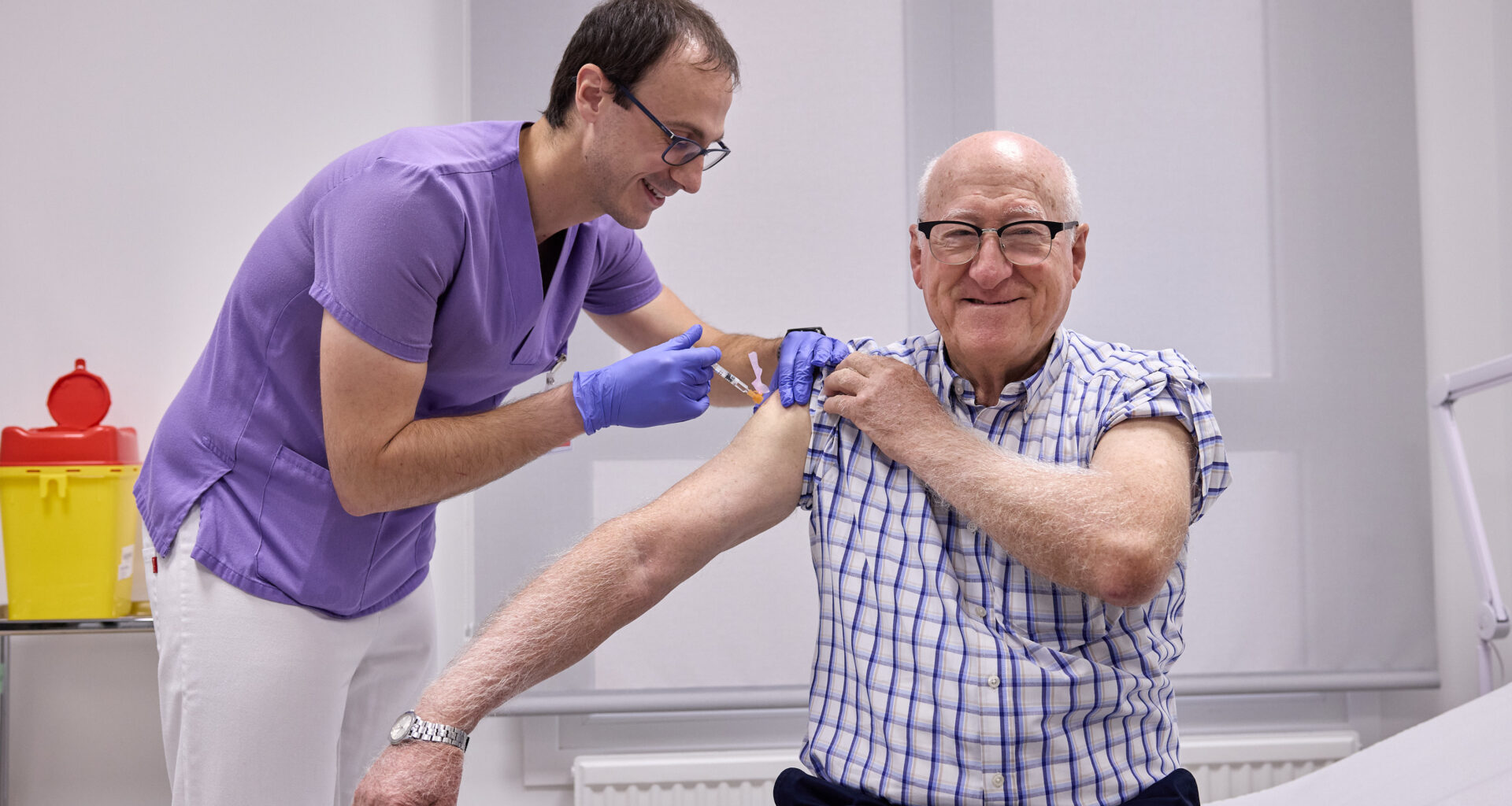 Osakidetza adelanta una semana la vacunación de la gripe para toda la población en Bizkaia y Gipuzkoa