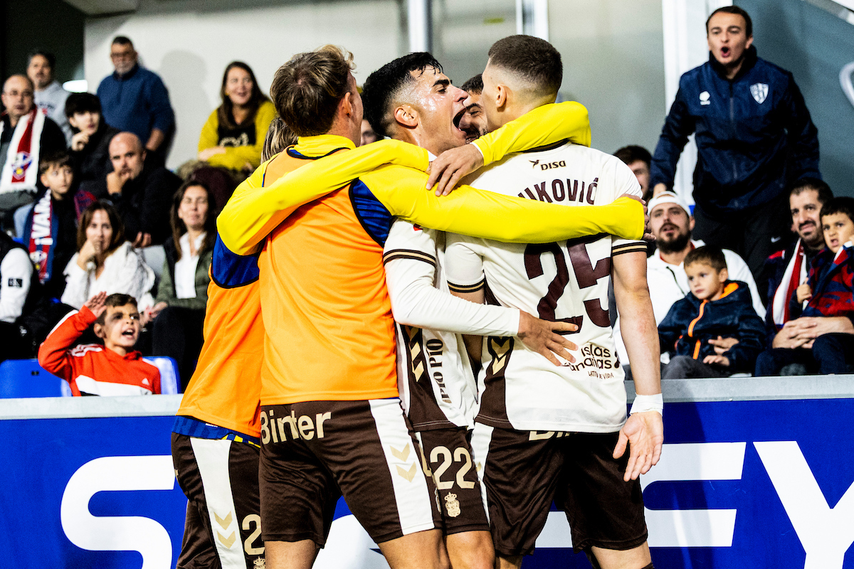 CRÓNICA | Miloš Luković rescata un punto en El Alcoraz (1-1)