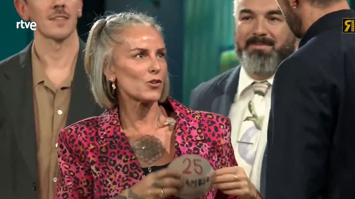 La Mari de Chambao en La Revuelta