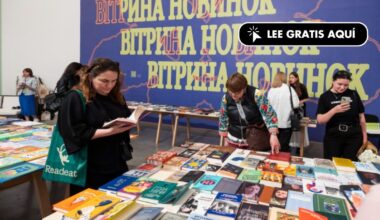 En la feria del libro de Kiev con Héctor Abad Faciolince