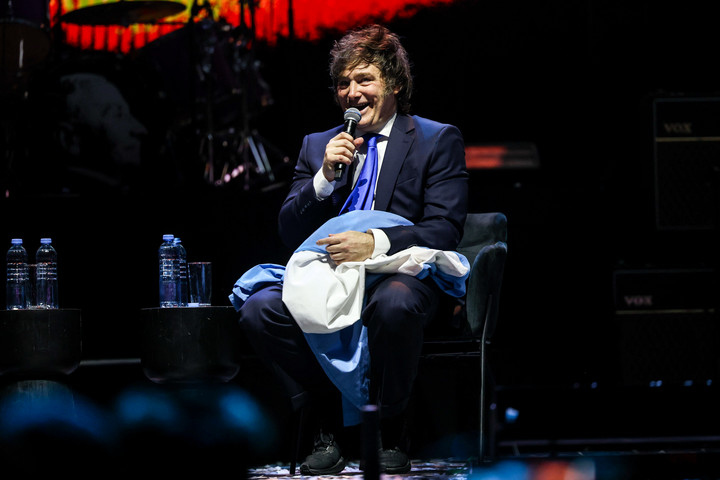 Presentación del libro "La Construcción del Milagro" del presidente Javier Milei, en la ciudad de Buenos Aires, el 6 de octubre de 2025. Foto Cristina Sille / Clarín