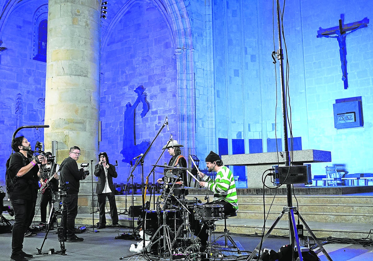 La emisora KEXP predica en la iglesia de La Encarnación con sus míticas sesiones en vivo