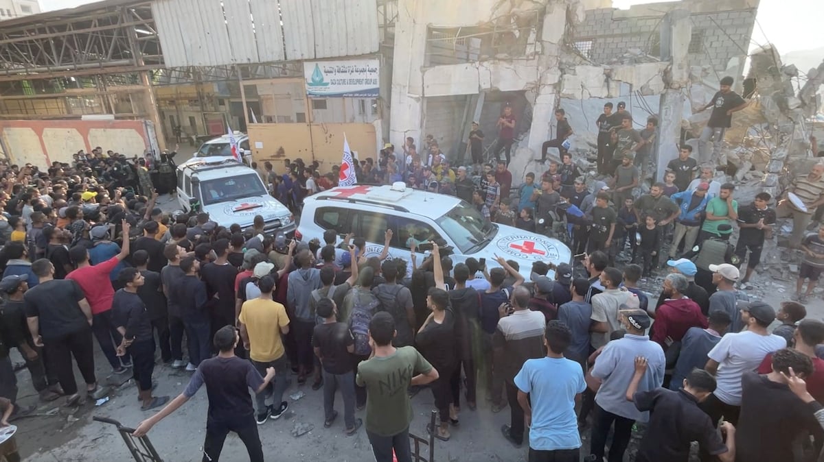 Hamás libera a los 20 rehenes israelíes vivos y comienza la excarcelación de los presos palestinos | Internacional