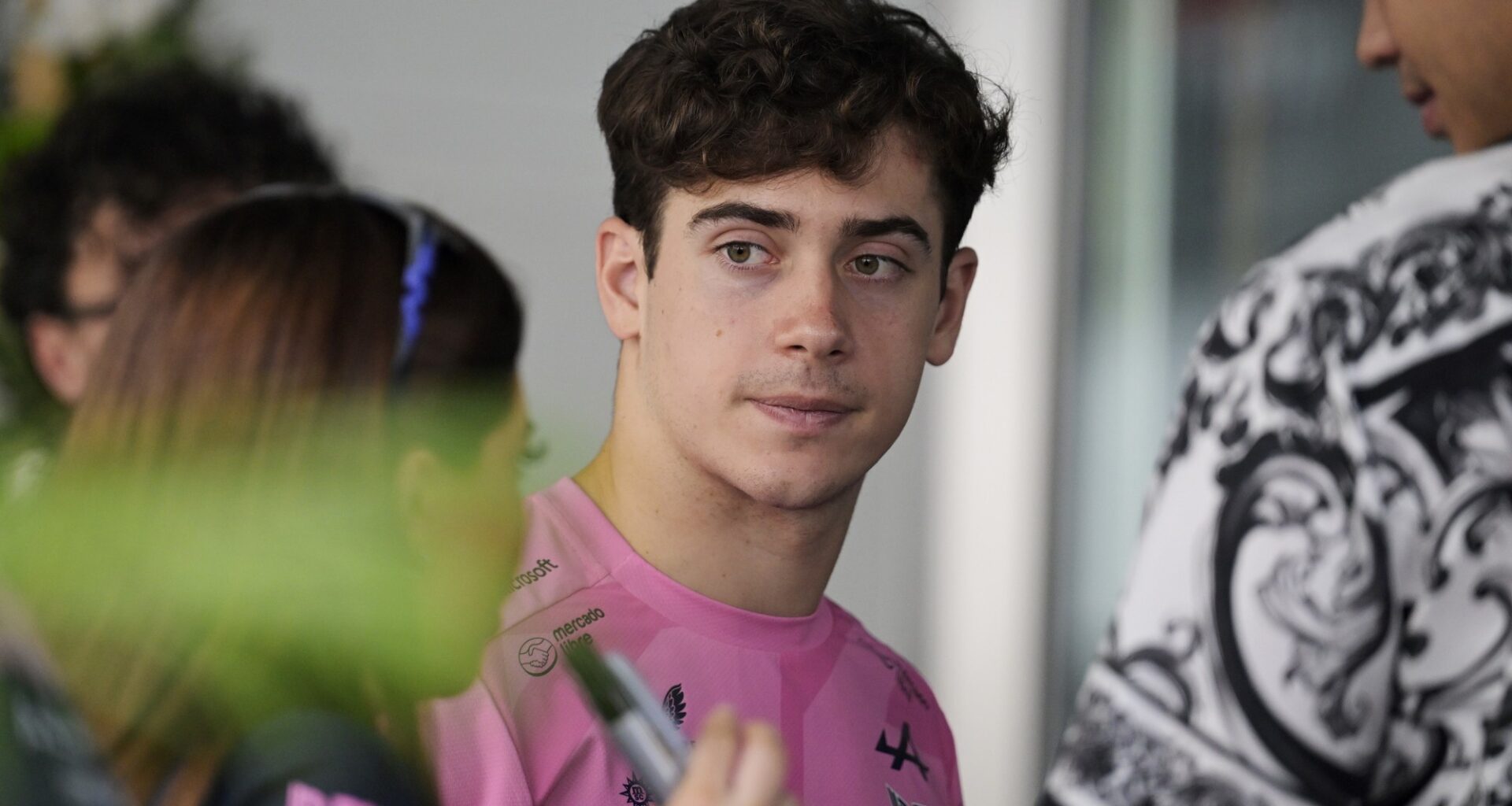 El posteo de Franco Colapinto tras el GP de Singapur y la canción que llamó la atención del público :: Olé