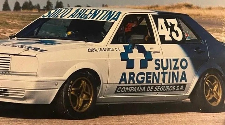 El auto de Aníbal Colapinto en su época de piloto.