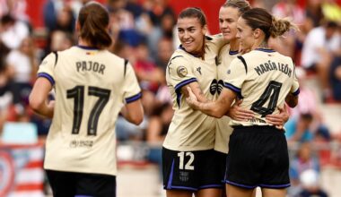 Patri Guijarro (con el 12) celebra su gol ante el Atlético con sus compañeras