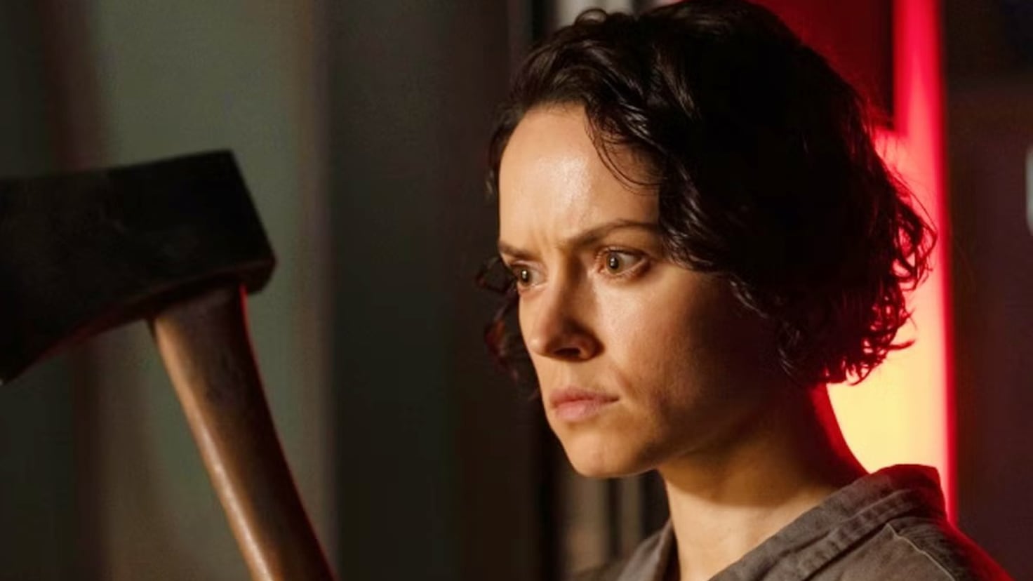 La próxima gran película de zombis es una mezcla de ‘World War Z’ y ‘Tren a Busan’: tráiler y fecha de estreno de ‘We Bury the Dead’