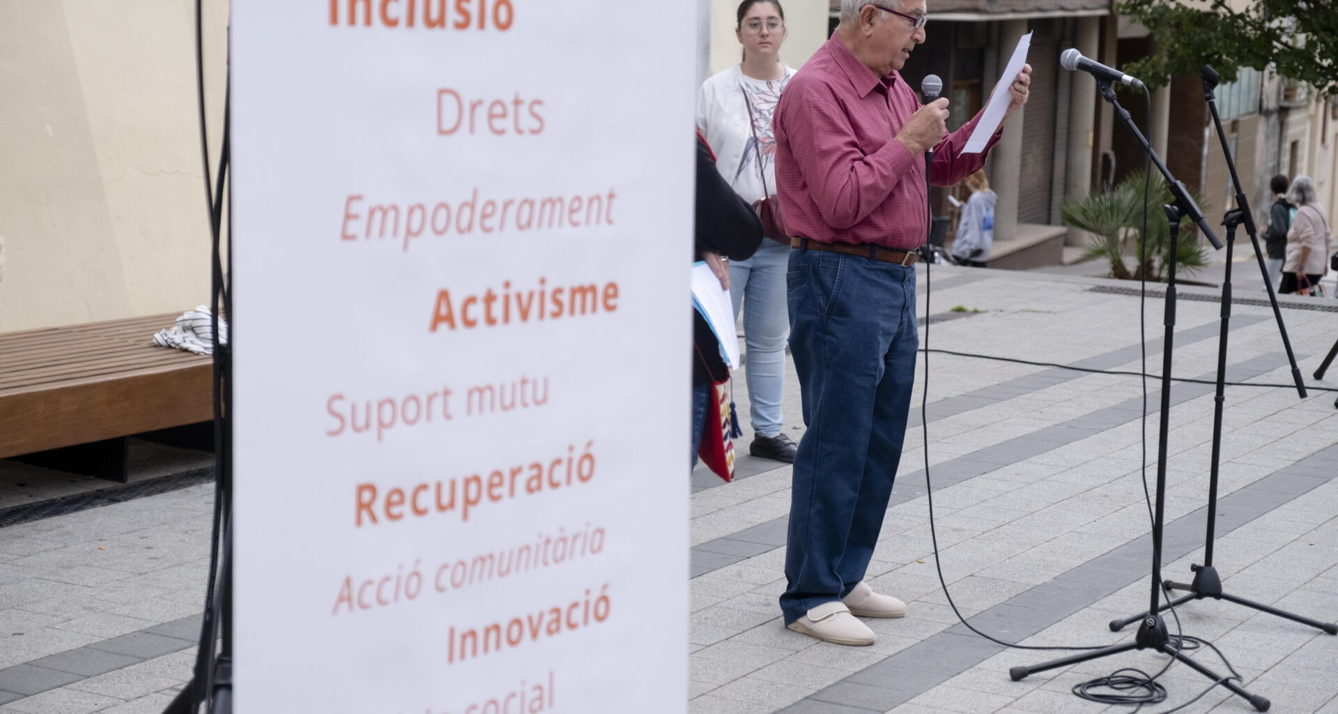 10 de octubre, lectura del manifiesto del Dia Mundial de la Salud Mental