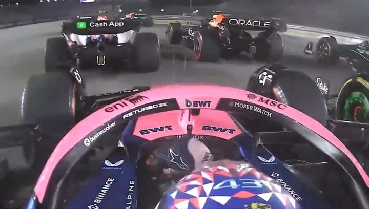 Franco Colapinto hace lo que puede con el Alpine.