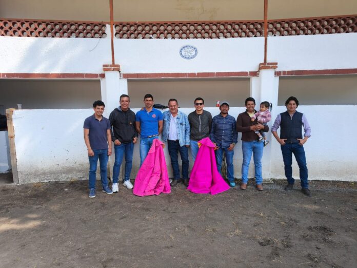 Manolo Zapata en intensa jornada de preparación en Apizaco previo a Xaltocan