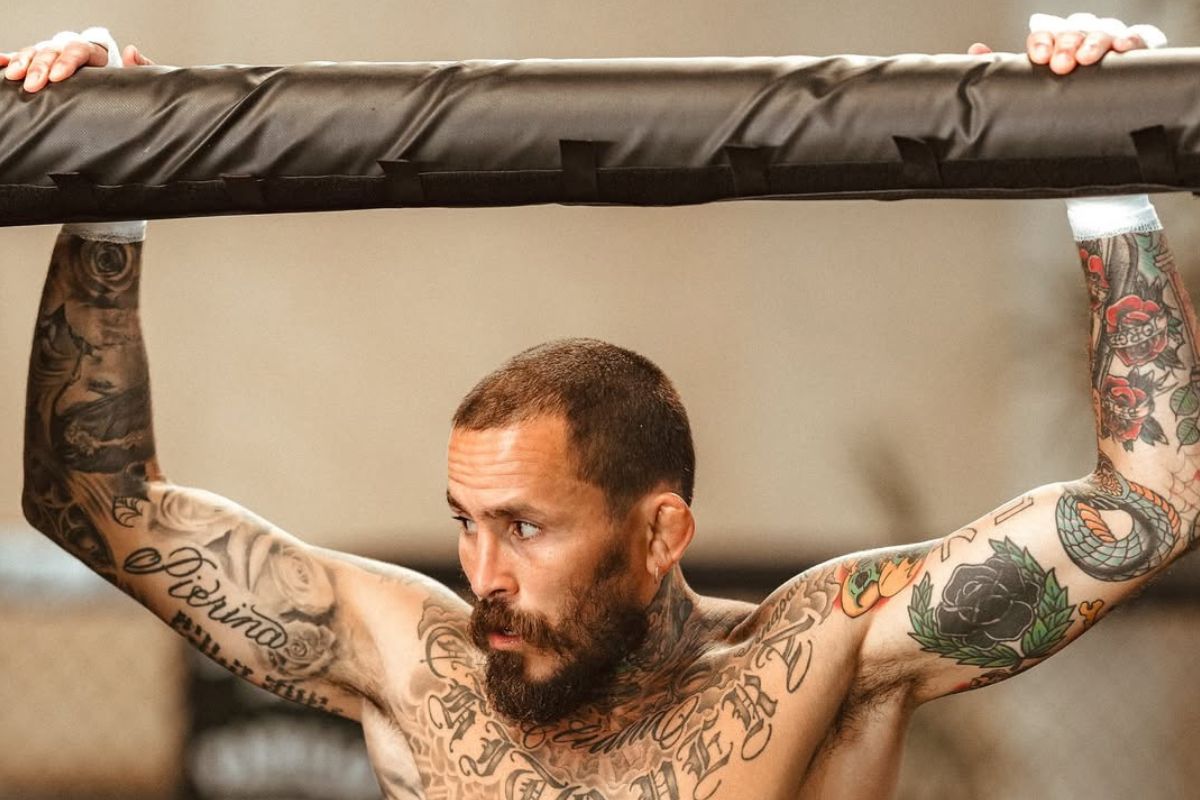 Marlon ‘Chito’ Vera regresa al octágono esta semana en UFC, motivado por su pasión por la Selección de Ecuador.