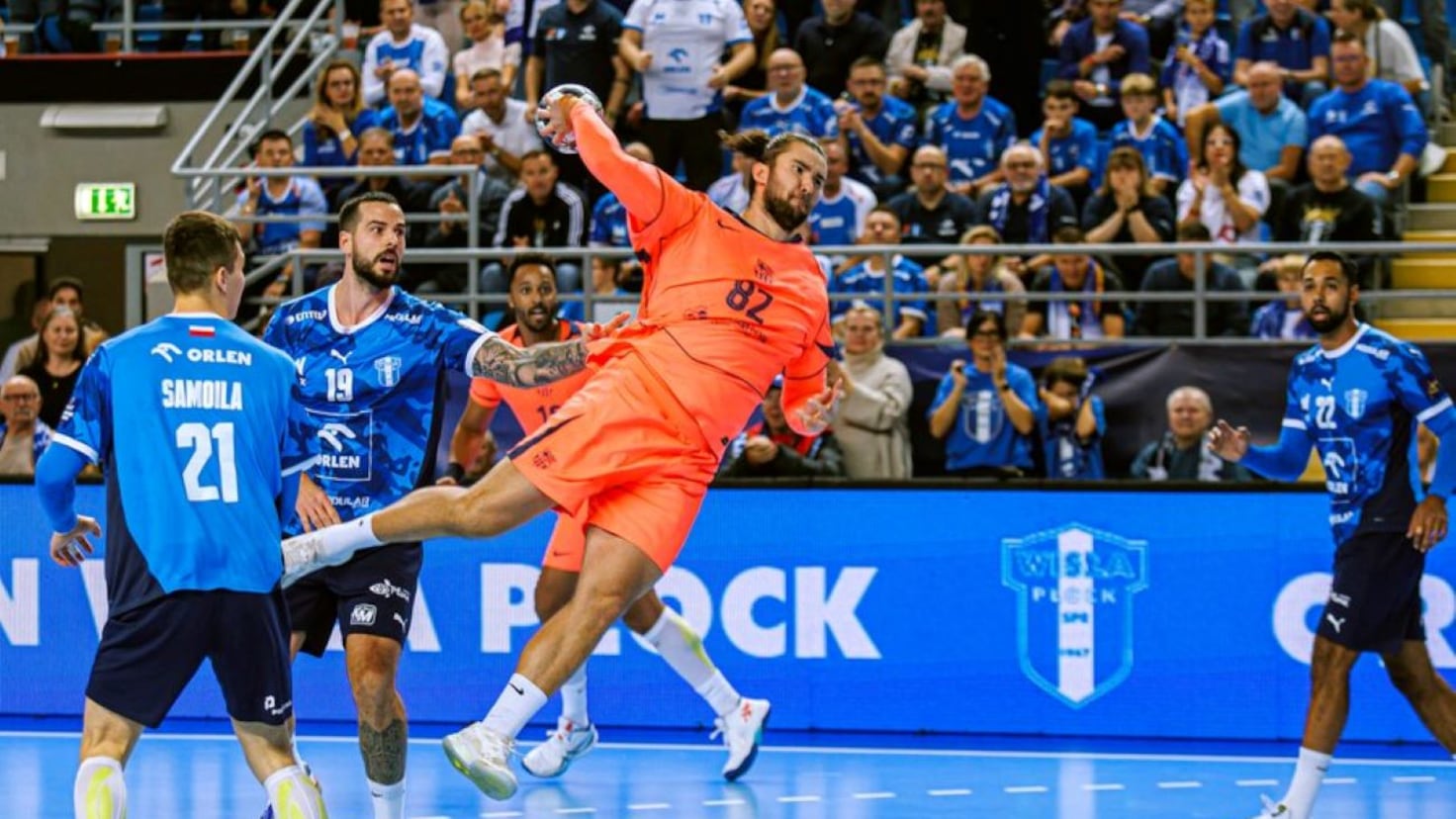 El Barça corre, se divierte y apabulla al Wisla