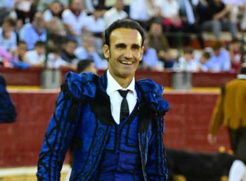 Alberto Álvarez dice adiós a los ruedos tras su última tarde en Zaragoza