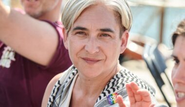 El barco de Ada Colau, interceptado: "Si estás viendo este vídeo es porque Israel nos ha detenido ilegalmente" | Internacional