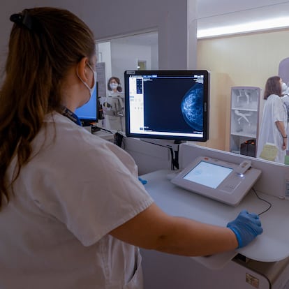 Colegio de Médicos intrusismo Cataluña