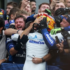 Podio épico de Sainz