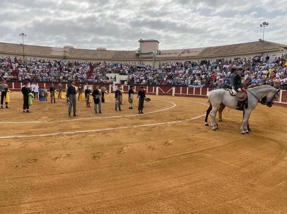 Fuengirola vuelve a abrir su plaza de toros con lleno absoluto en su Feria del Rosario - Plaza de toros Fuengirola