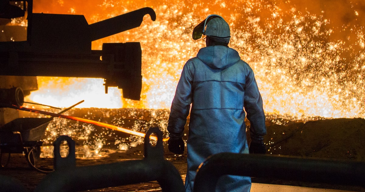 La Unión Europea planea elevar aranceles al acero importado al 50%