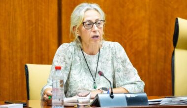 La crisis del cribado de cáncer de mama en Andalucía trastoca la estrategia electoral de Moreno Bonilla | España