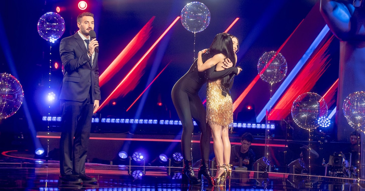 Tuvo un percance en su actuación en La Voz y la reacción de Lali conmovió a todos: “Estas cosas pasan”