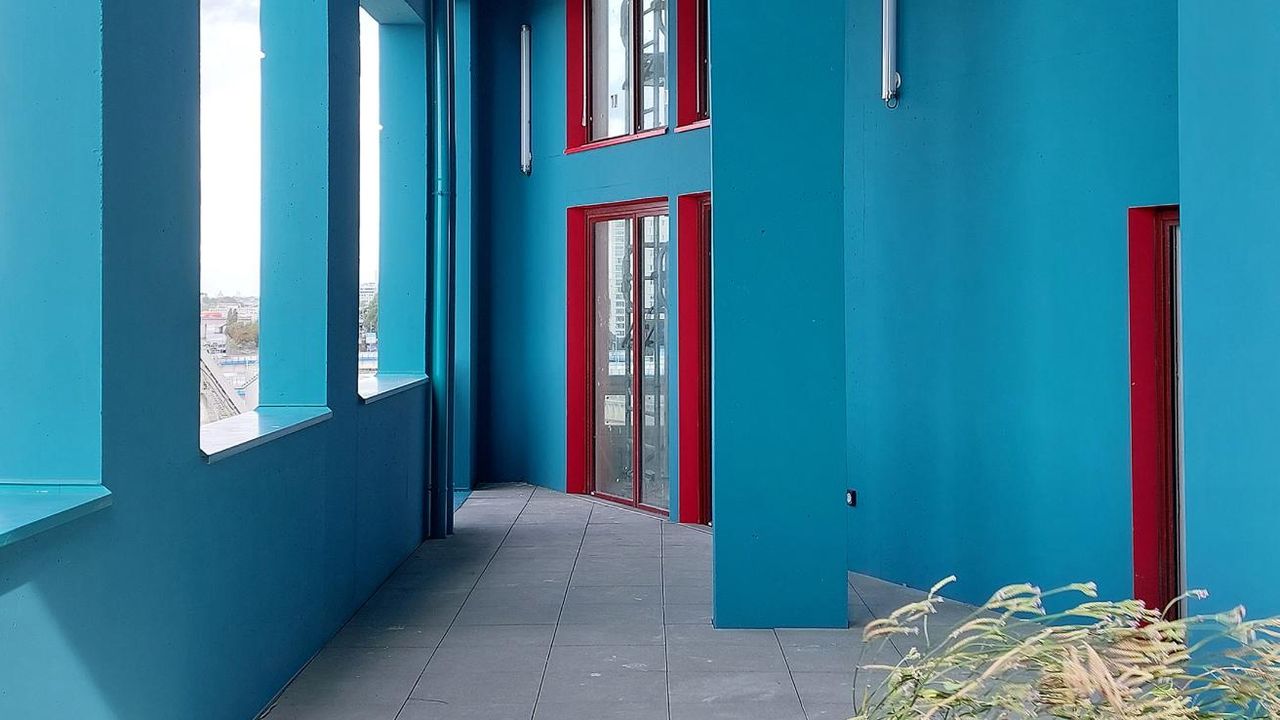 La arquitecta española que está reinventando la vivienda social desde París