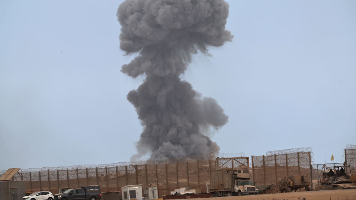 Última hora del conflicto en Oriente Próximo, en directo | Las tropas israelíes comienzan a replegarse de las áreas urbanas de Gaza | Internacional