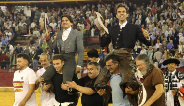 Sergio Galán y Diego Ventura cierran con una puerta grande la Feria del Pilar 2025