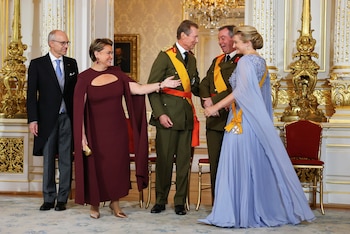 El acto de abdicación del