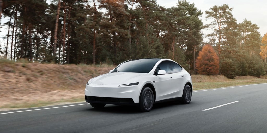 Llega a España la versión más asequible del Tesla Model Y